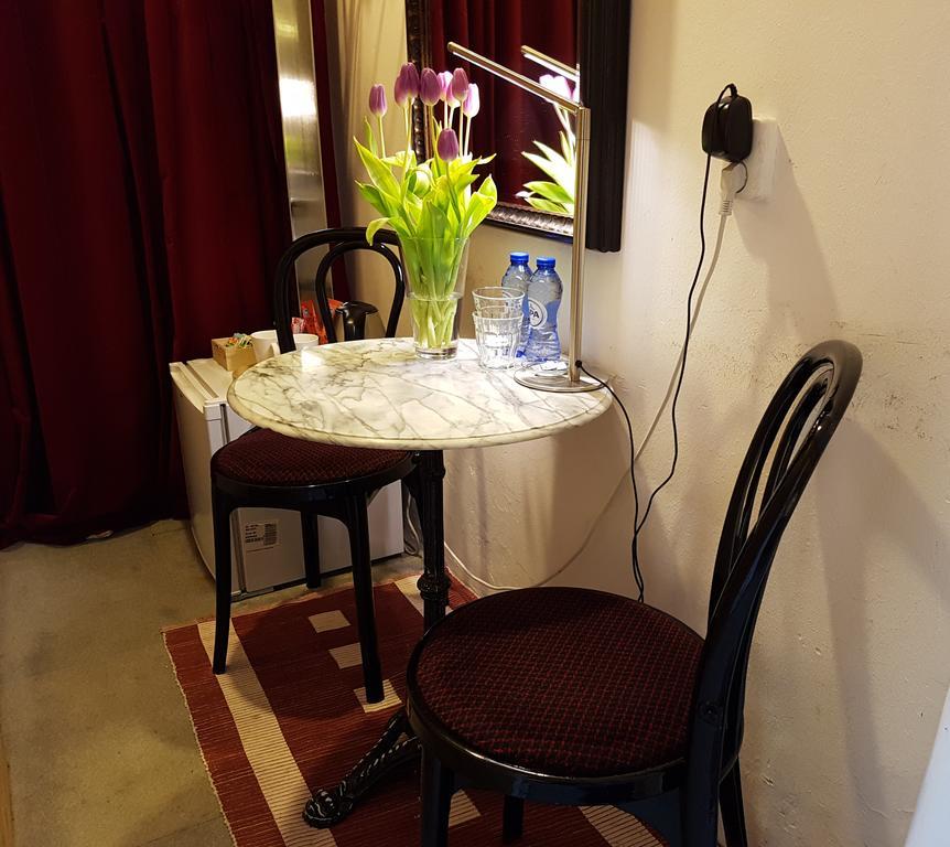 B&B Wladimir Studios Амстердам Екстериор снимка