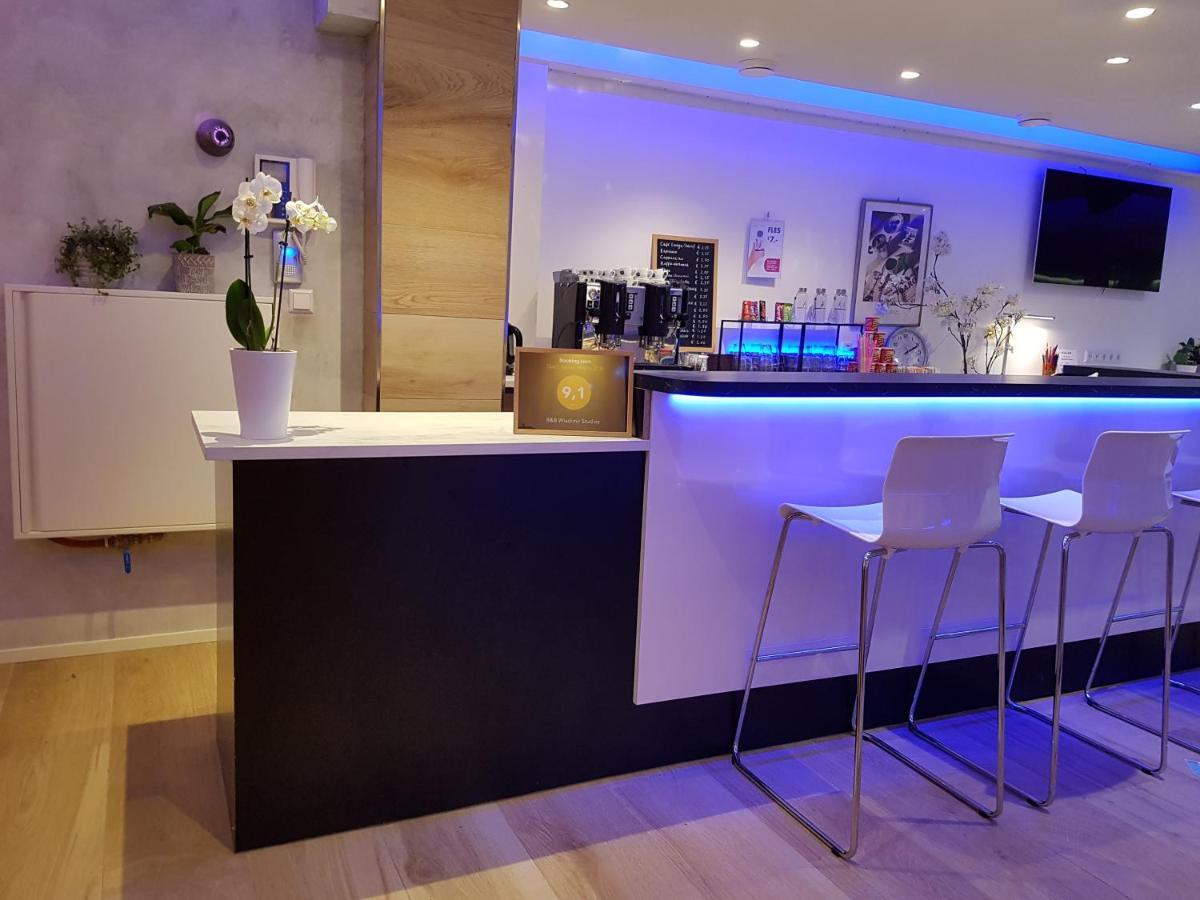 B&B Wladimir Studios Амстердам Екстериор снимка